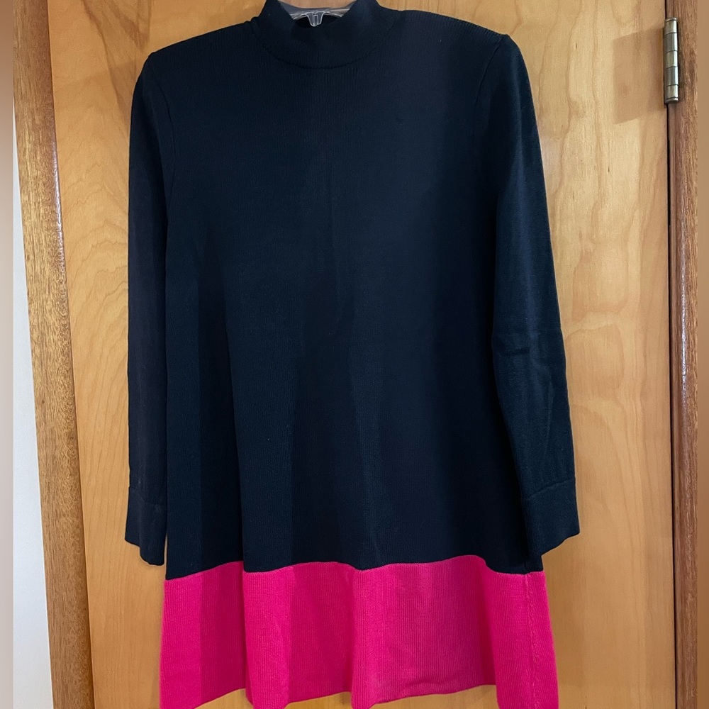 Vintage St. John Santana Knit Dress Black and Pink Size Medium